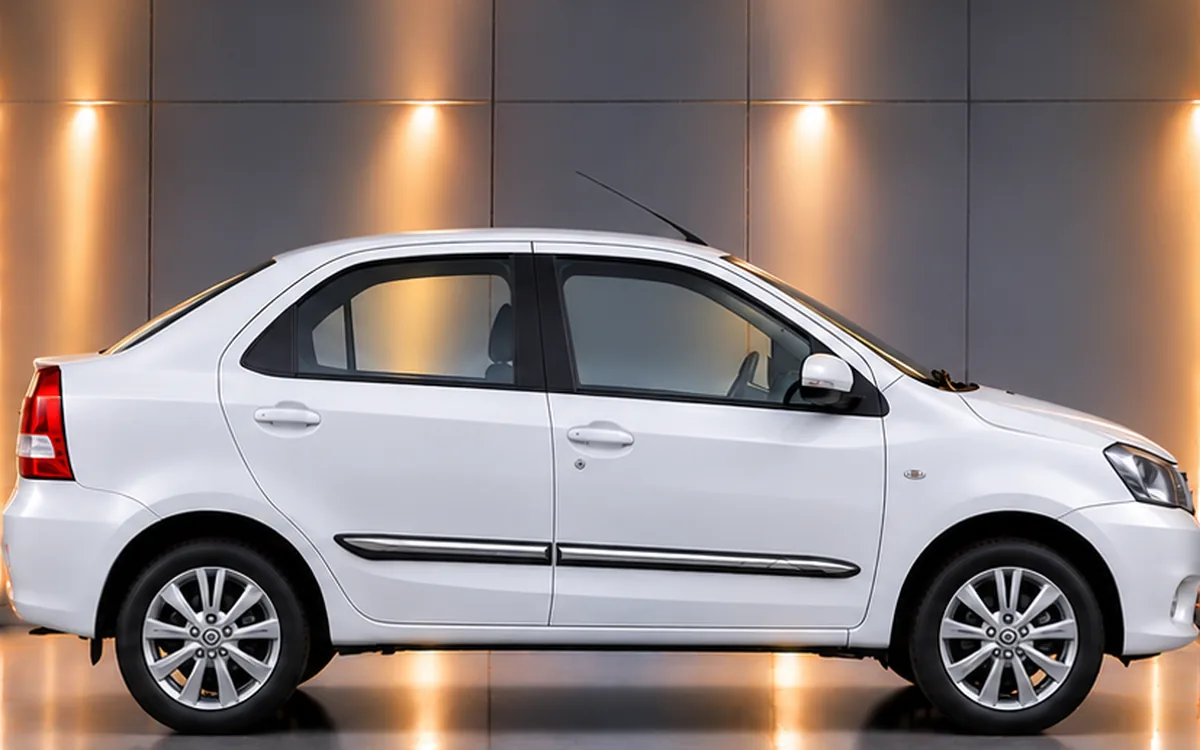 Toyota Etios, Chrome Line beading