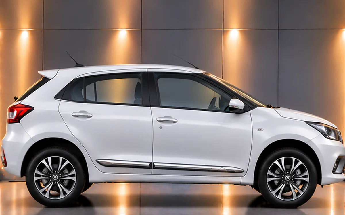 Toyota Glanza, Full Chrome beading