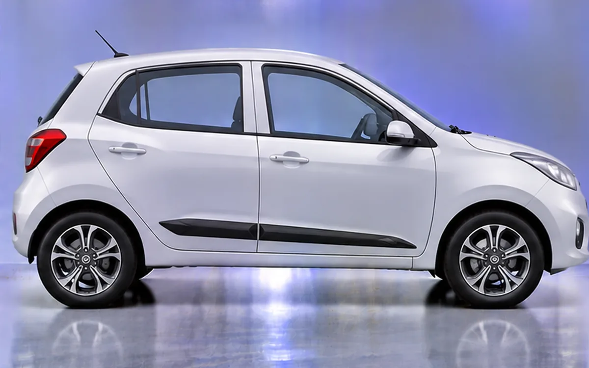 Hyundai i10, Black beading