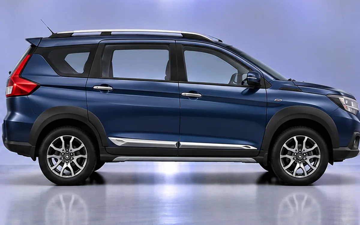 Maruti Suzuki XL6 with Full Chrome beading fitted